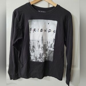 ⭐️ FRIENDS Long Sleeve Shirt Top size Large